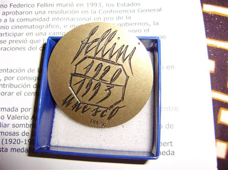 Fellini Medal Back